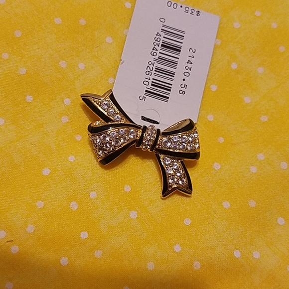 Swarovski Savvy Bow Pin